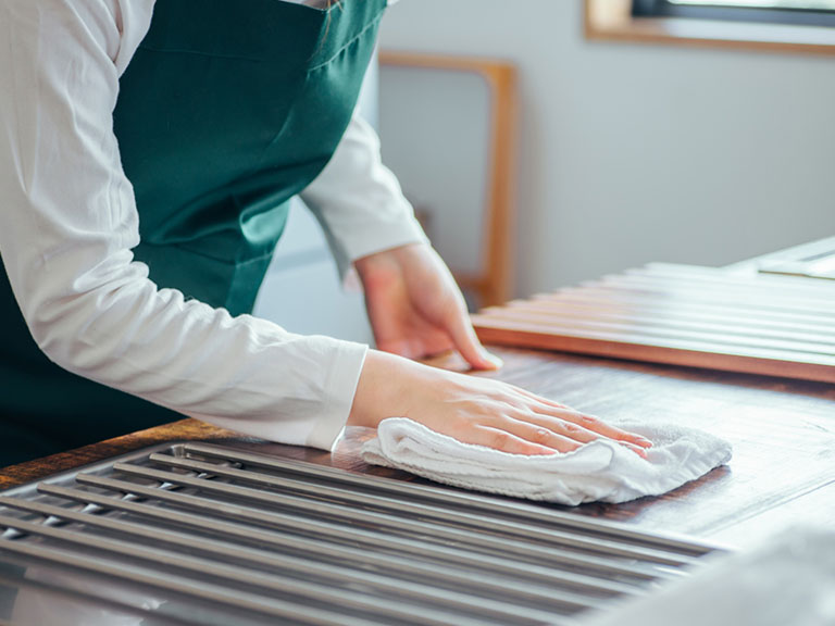 クリーニング作業実施